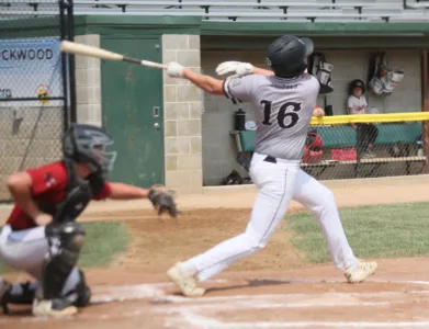 Marshall upsets top-seeded New Prague before falling to New Ulm
